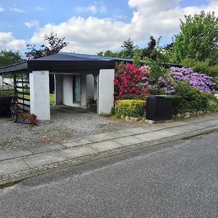 アパート Flat, Heart Of Billund, 600m To Lego House, Close To Legoland, Lalandia, Airport, ビルン